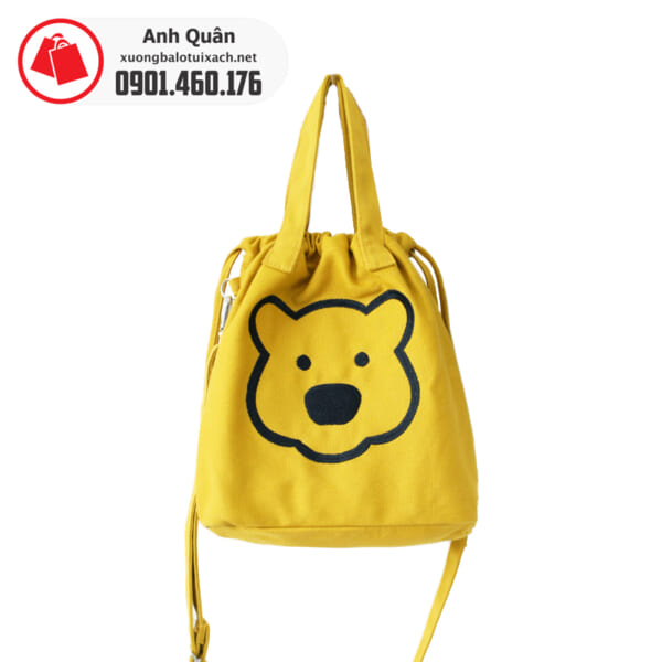 Túi rút đeo chéo hình gấu màu vàng